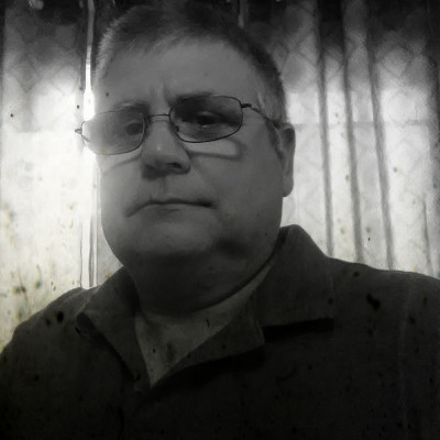 author Christopher Ridge